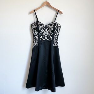 White House Black Market Formal Cocktail Dress NEW